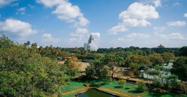 ANURADHAPURA-min